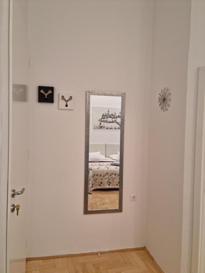 זאדאר Rooms Tisa Old Town מראה חיצוני תמונה