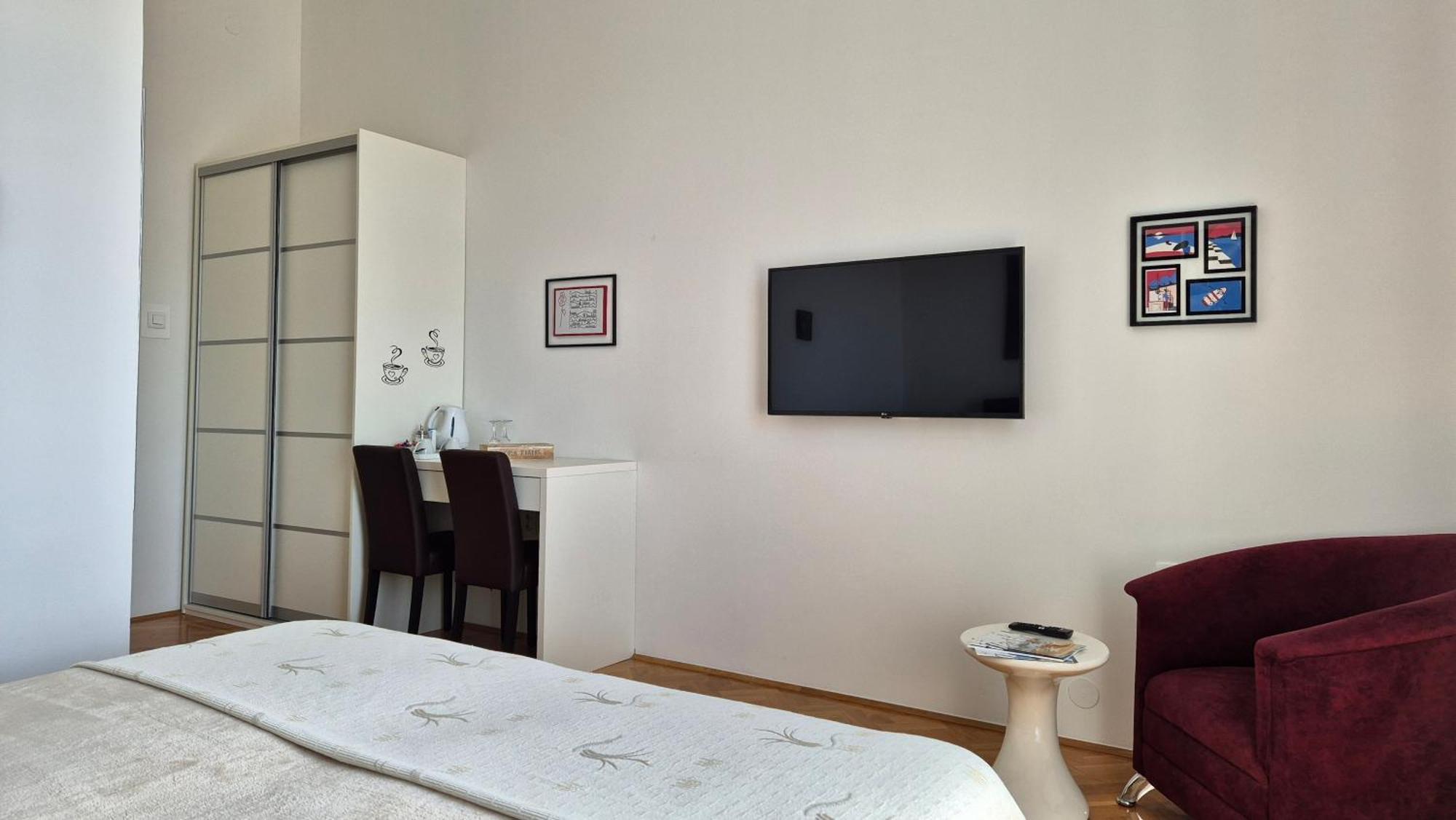 זאדאר Rooms Tisa Old Town מראה חיצוני תמונה